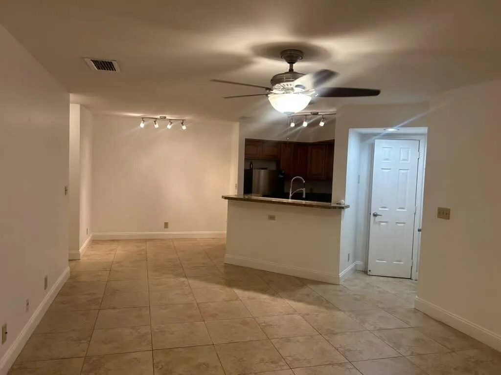 3370 N PINEWALK Drive N # 1217, Margate, FL 33063