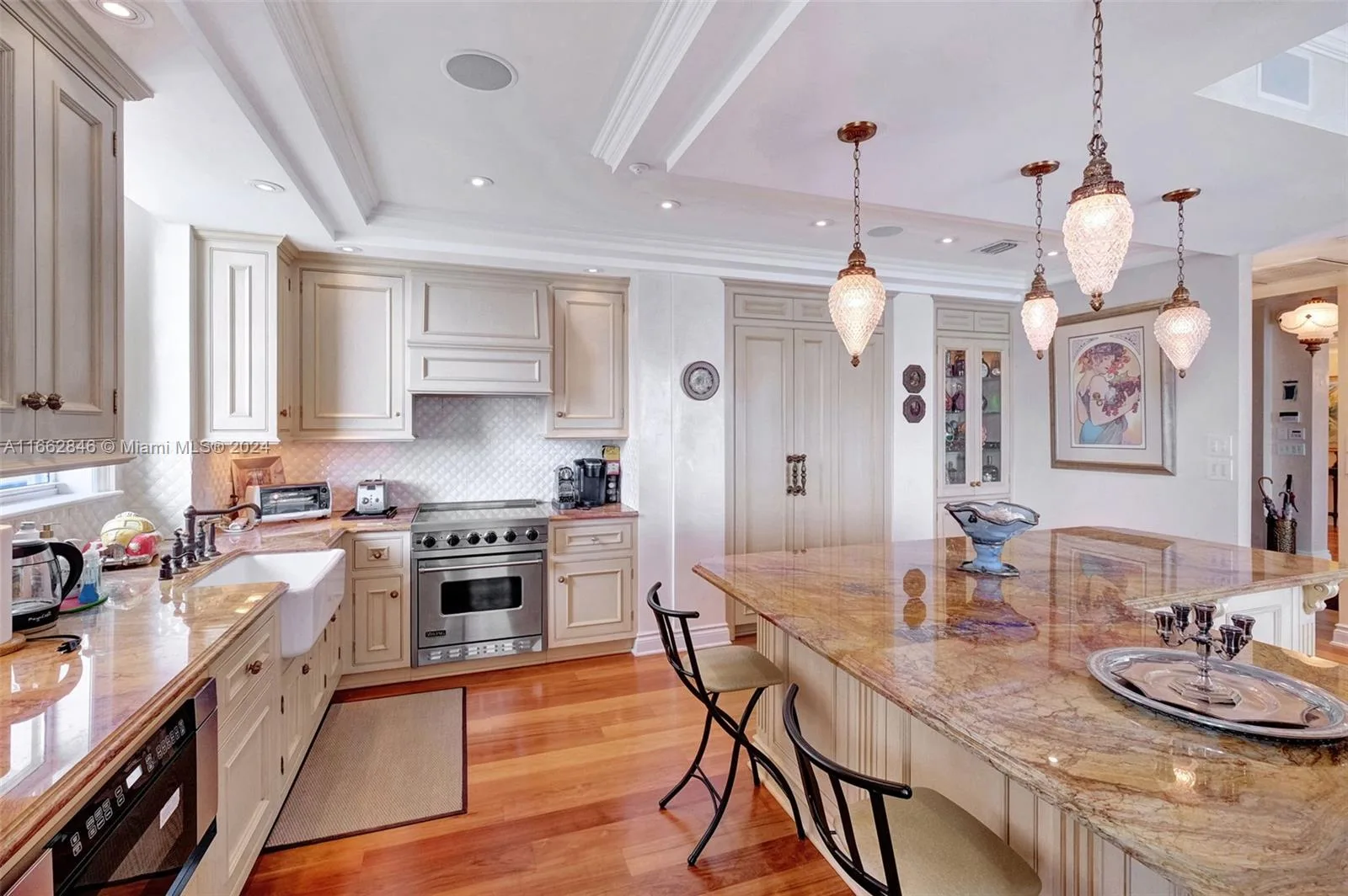 9801 NW Collins Ave # PH8, Bal Harbour, FL 33154 photo 13