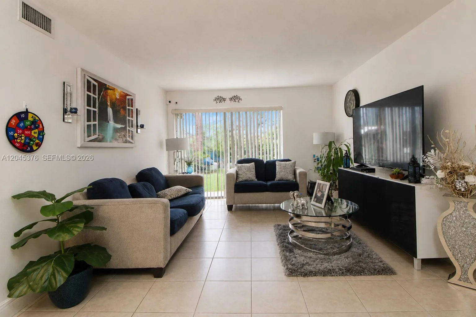 7090 NW 179th St # 108, Hialeah, FL 33015