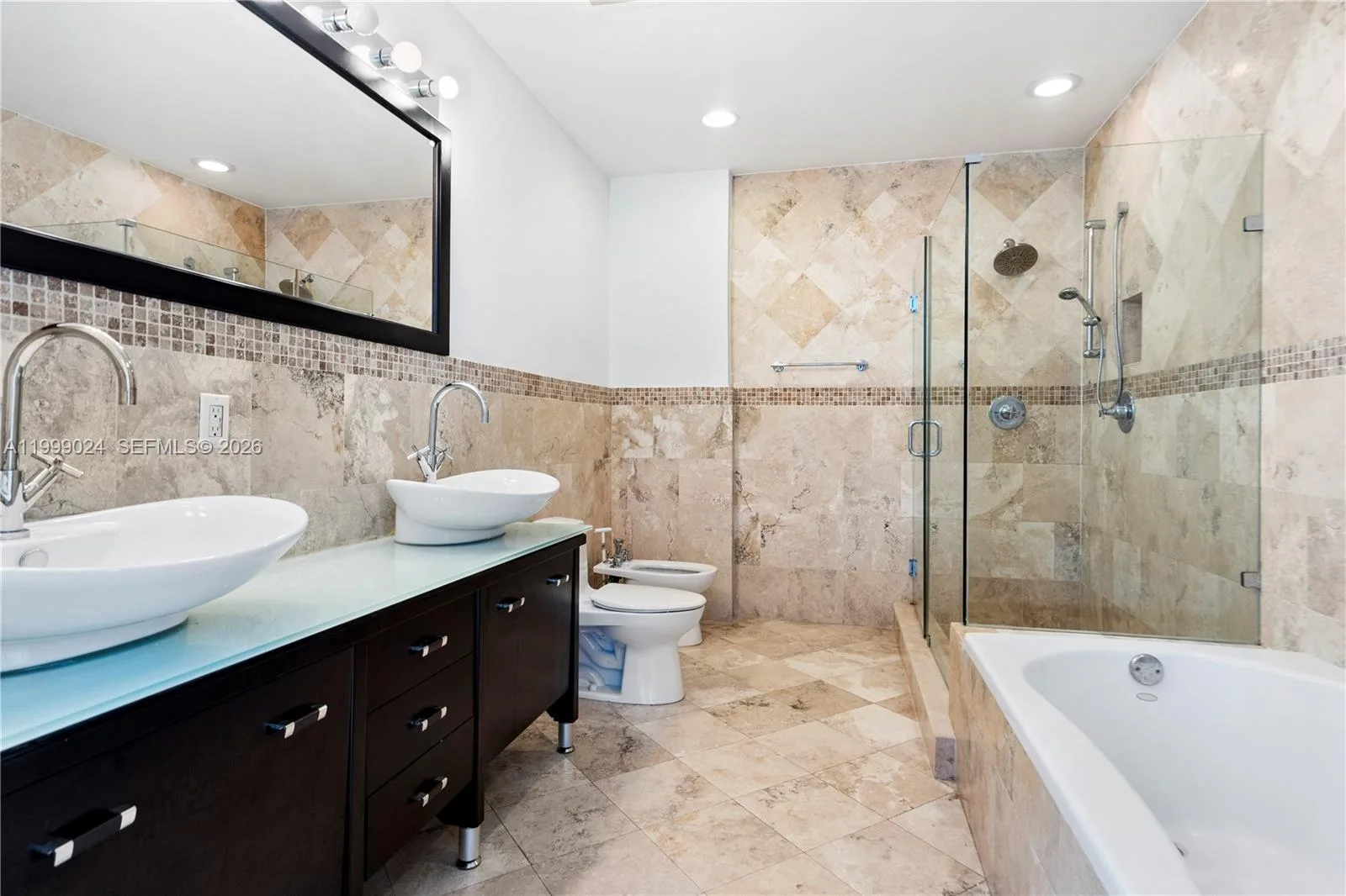 1090 NW N River Dr # 402, Miami, FL 33136 photo 7
