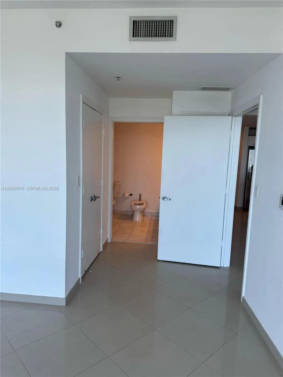 601 NE 36th St # 1205, Miami, FL 33137 photo 11
