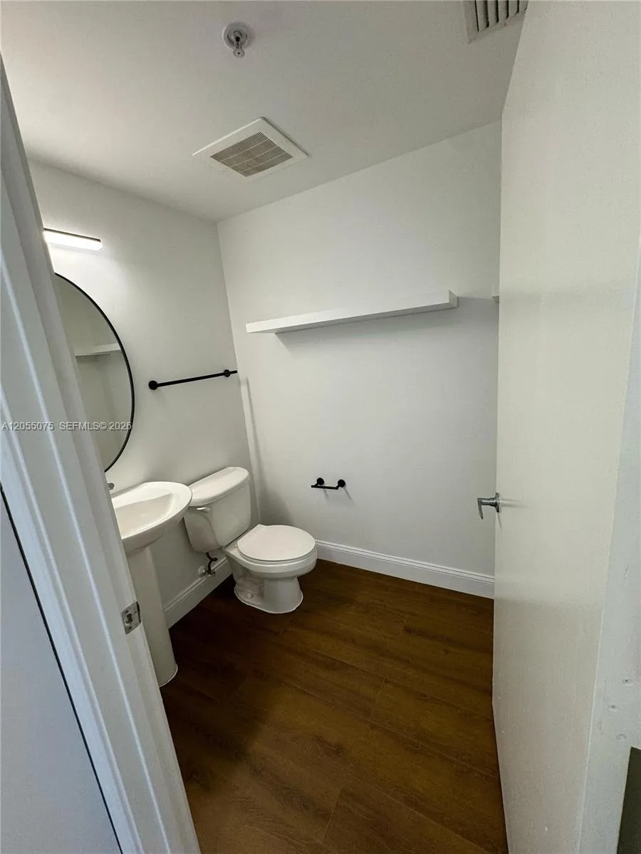 601 NE 36th St # 1205, Miami, FL 33137 photo 8
