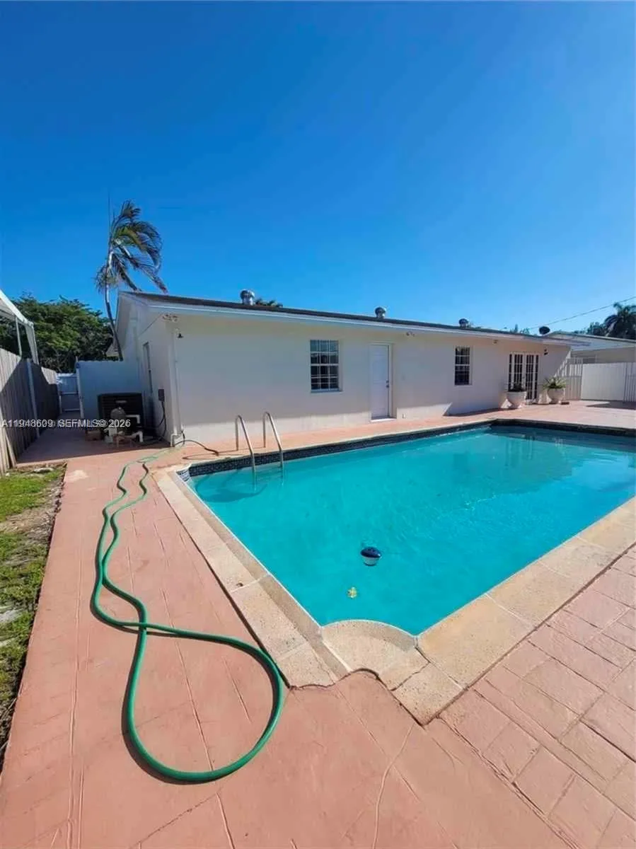 12305 SW 42nd St, Miami, FL 33175 photo 11