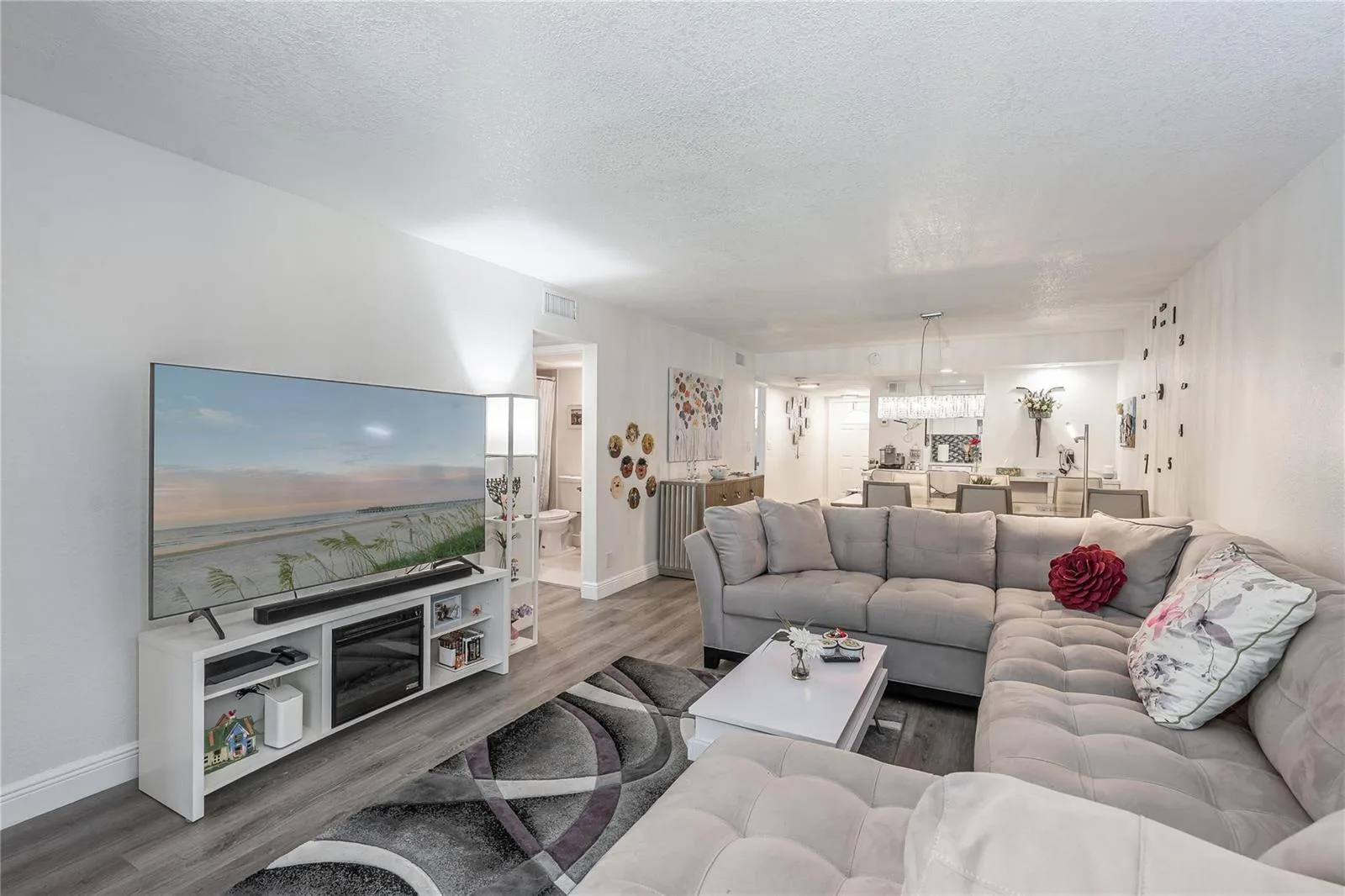 8901 S Hollybrook Boulevard # 201, Pembroke Pines, FL 33025