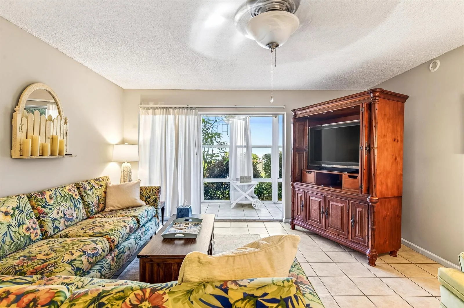 1901 Indian River Boulevard # 105-e, Vero Beach, FL 32960 photo 4
