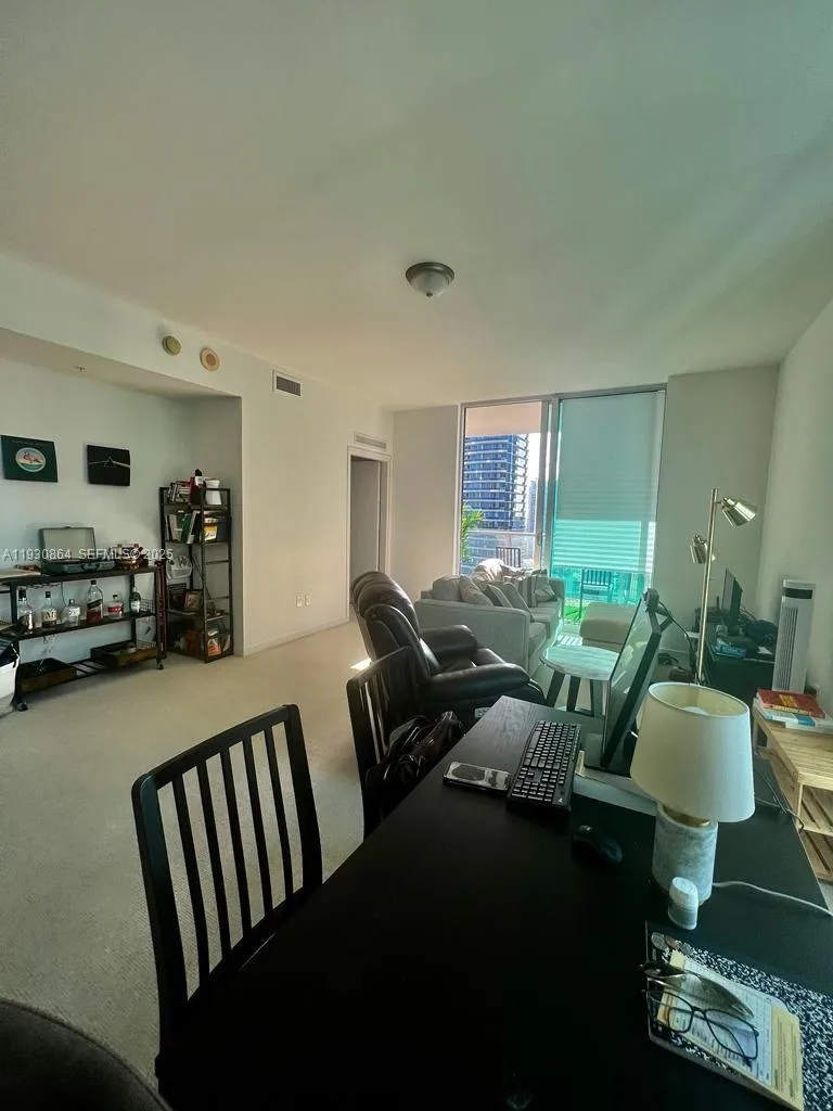 300 S Biscayne Blvd # T-3201, Miami, FL 33131 photo 10