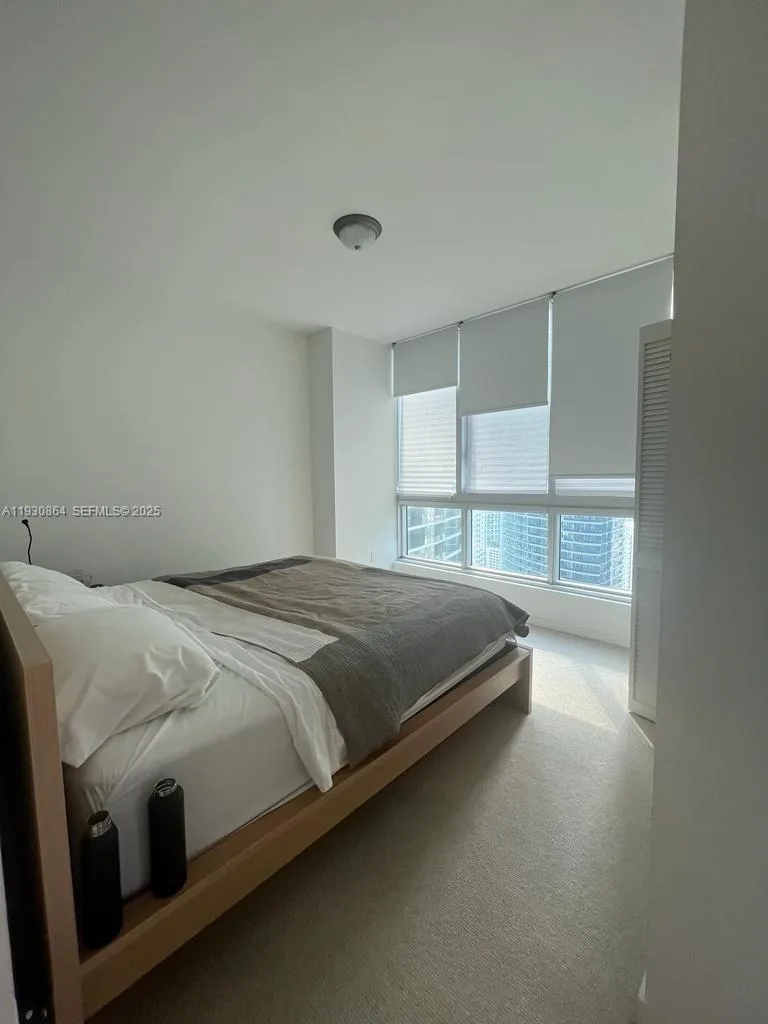 300 S Biscayne Blvd # T-3201, Miami, FL 33131 photo 12