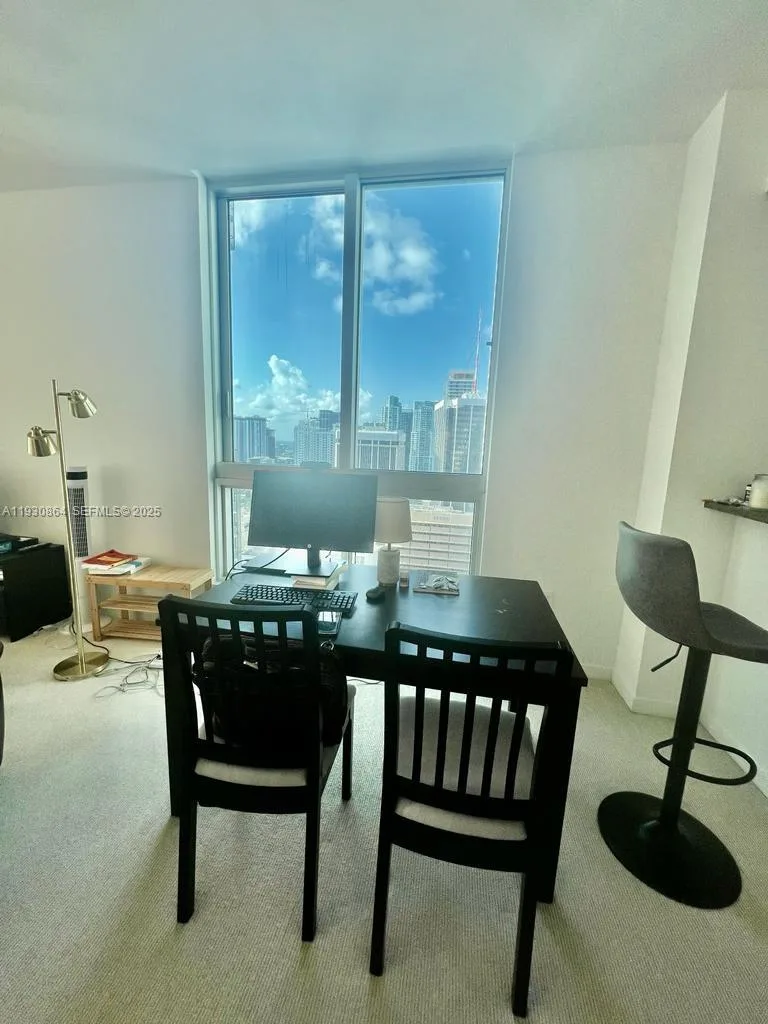 300 S Biscayne Blvd # T-3201, Miami, FL 33131 photo 9