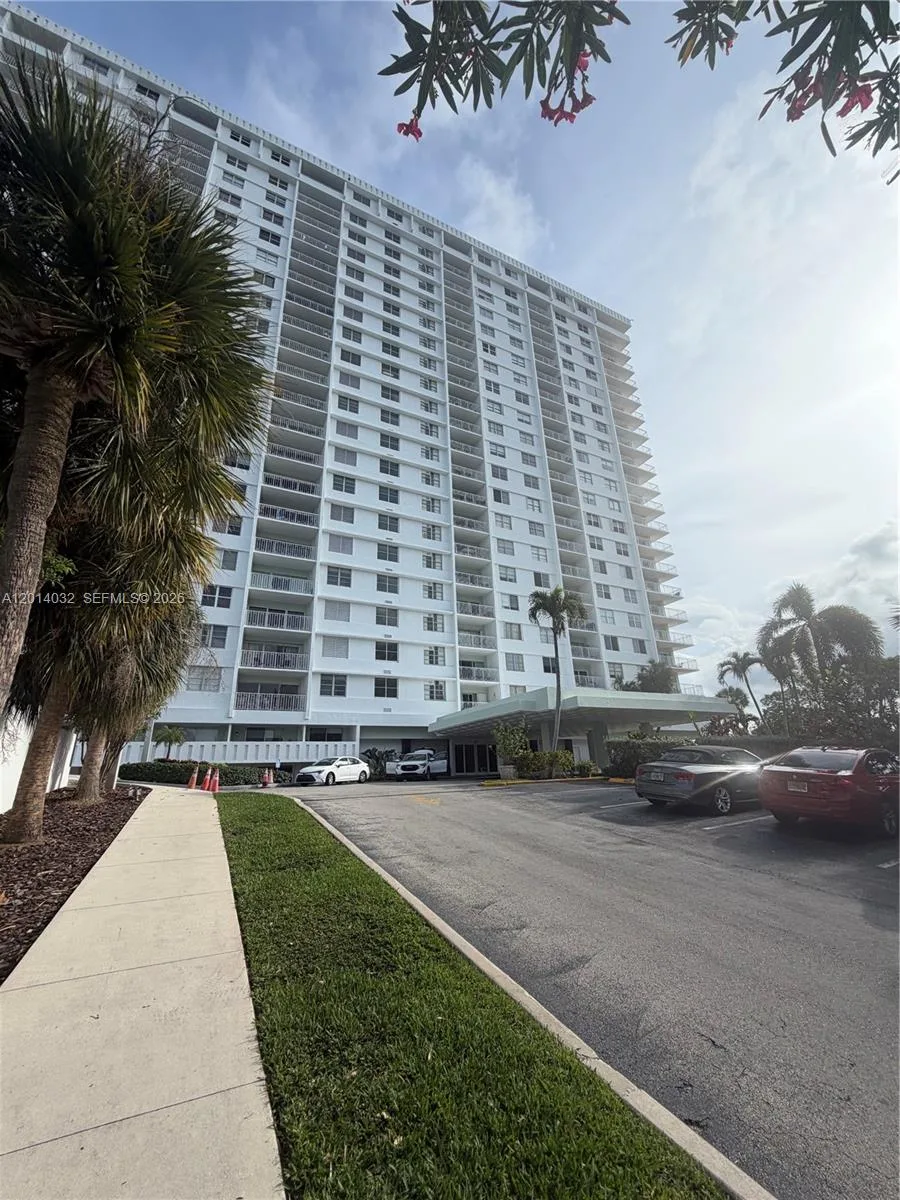 500 Bayview Dr # 1631, Sunny Isles Beach, FL 33160