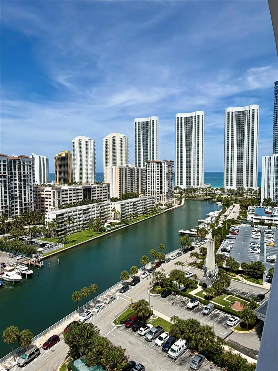 500 Bayview Dr # 1631, Sunny Isles Beach, FL 33160 photo 2