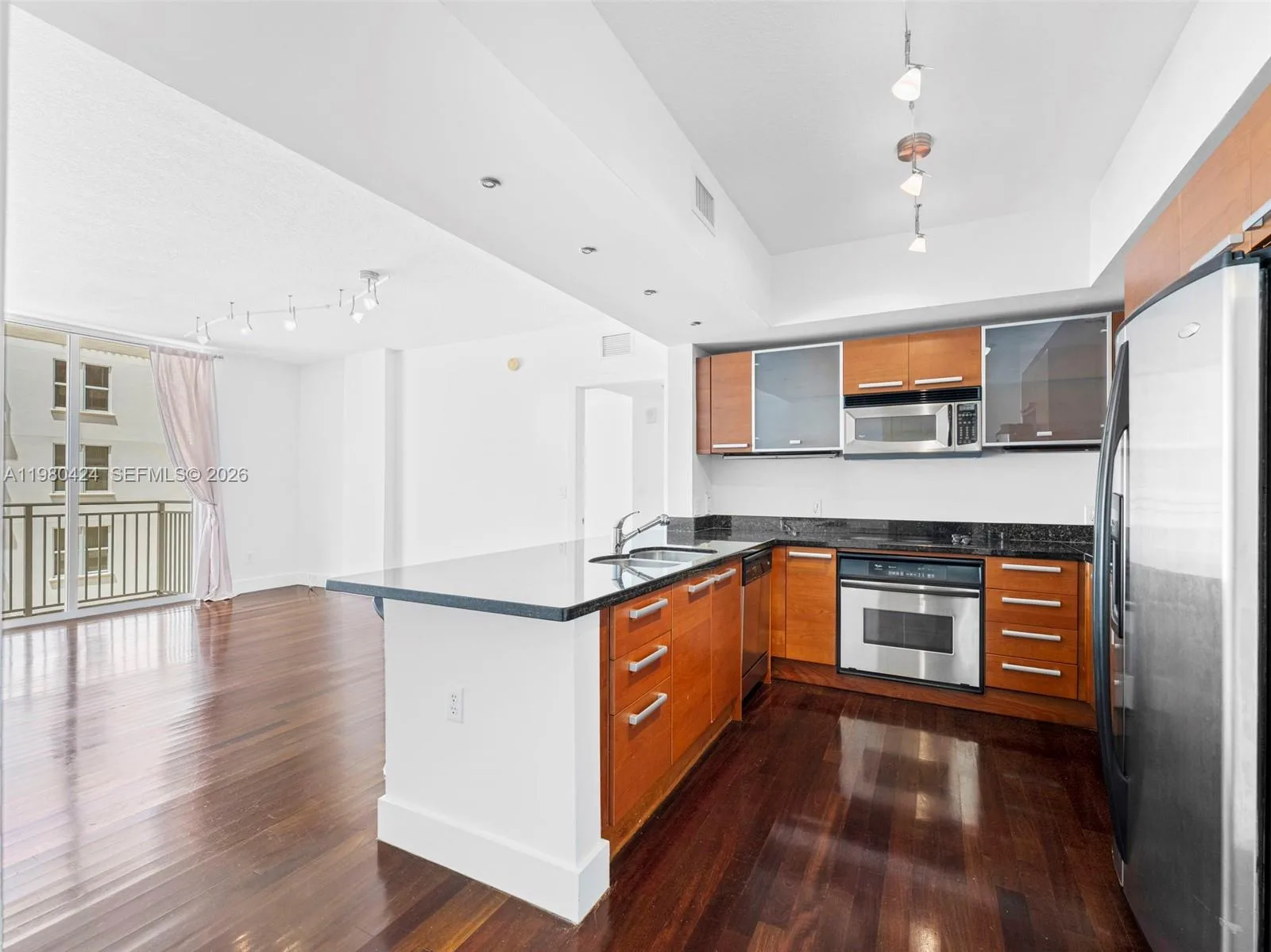 2030 S Douglas Rd # 610, Coral Gables, FL 33134 photo 10