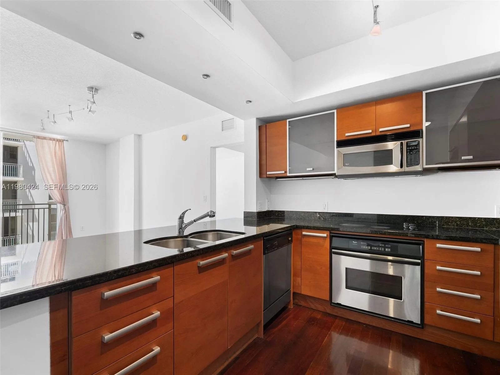 2030 S Douglas Rd # 610, Coral Gables, FL 33134 photo 11