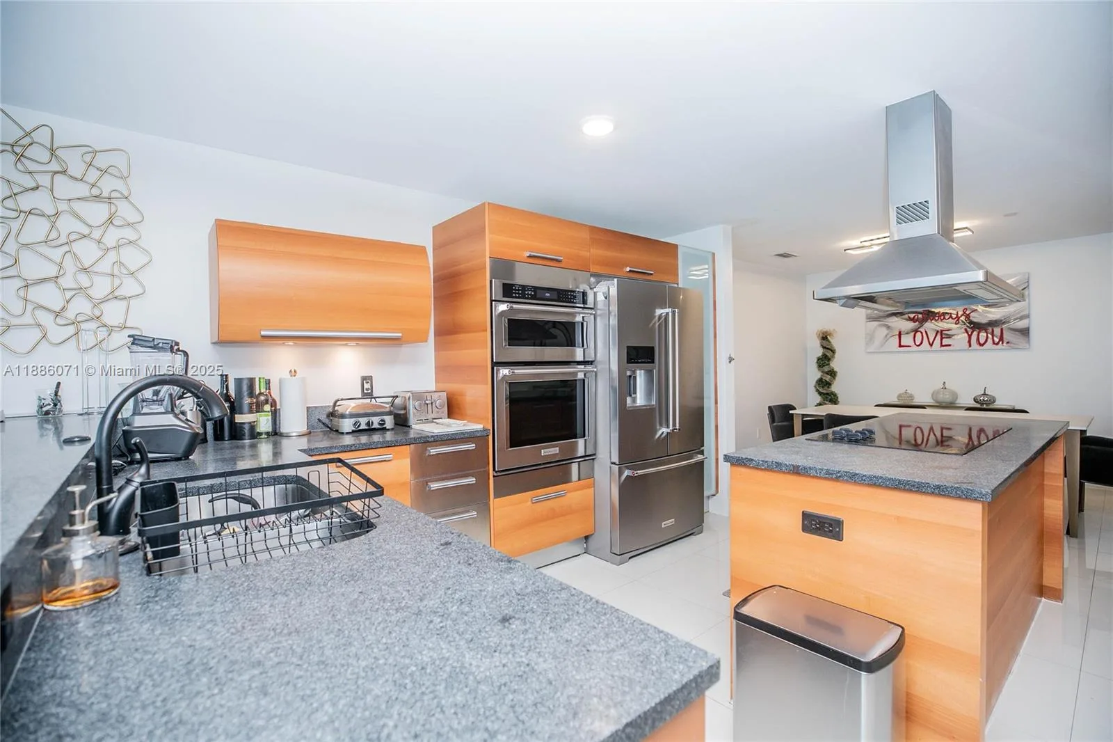 2950 NE 188th St # 124, Aventura, FL 33180 photo 5
