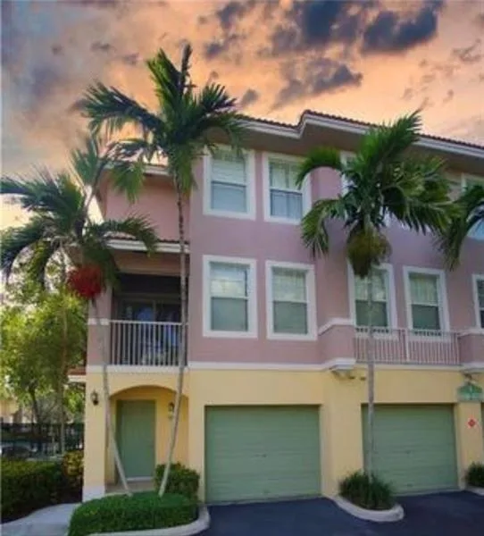 6540 W SAMPLE Road # 6540, Coral Springs, FL 33067