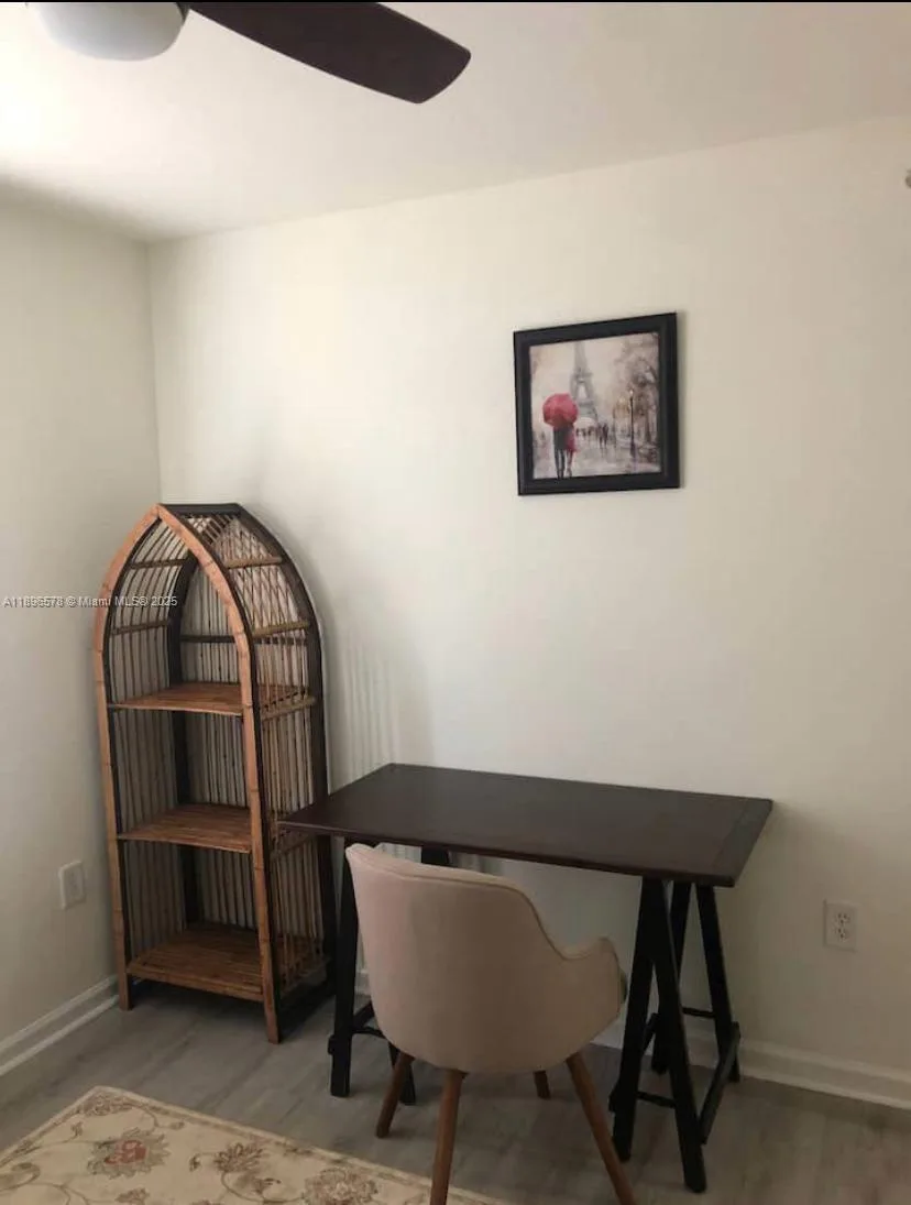 4105 Residence DR # 117, Fort Myers, FL 33901 photo 2