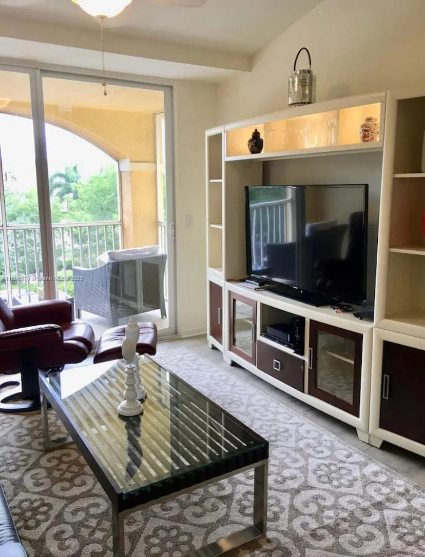 4105 Residence DR # 117, Fort Myers, FL 33901 photo 7