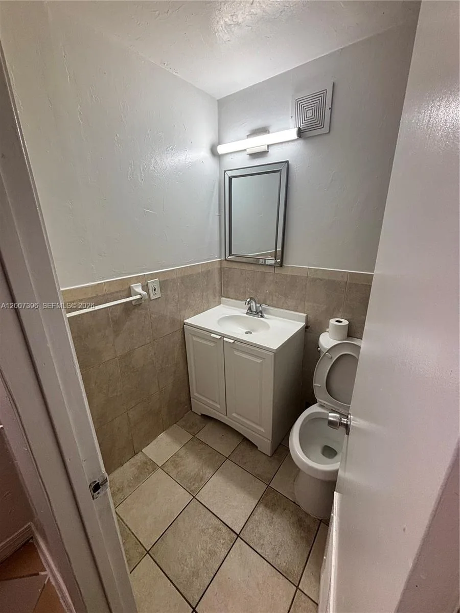 7841 Johnson St # 123, Pembroke Pines, FL 33024 photo 4