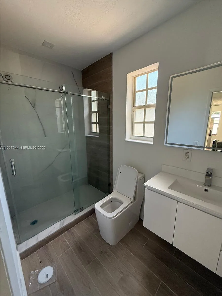 5264 NE 15th Ave, Pompano Beach, FL 33064 photo 9