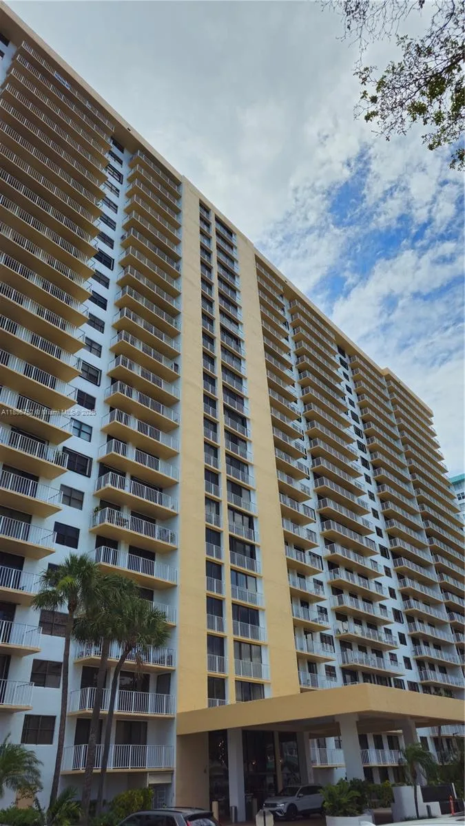 290 174th St # 1905, Sunny Isles Beach, FL 33160