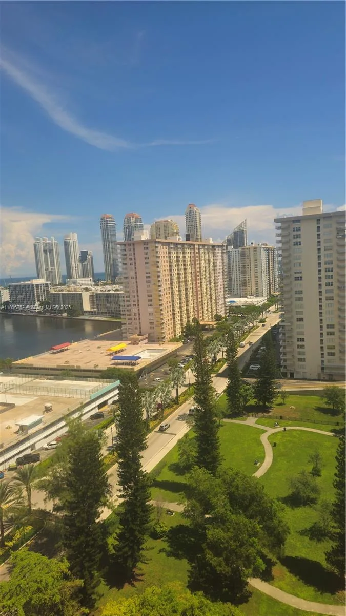 290 174th St # 1905, Sunny Isles Beach, FL 33160 photo 6