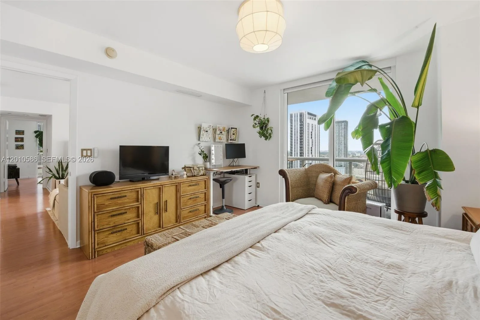 50 Biscayne Blvd # 2911, Miami, FL 33132 photo 11