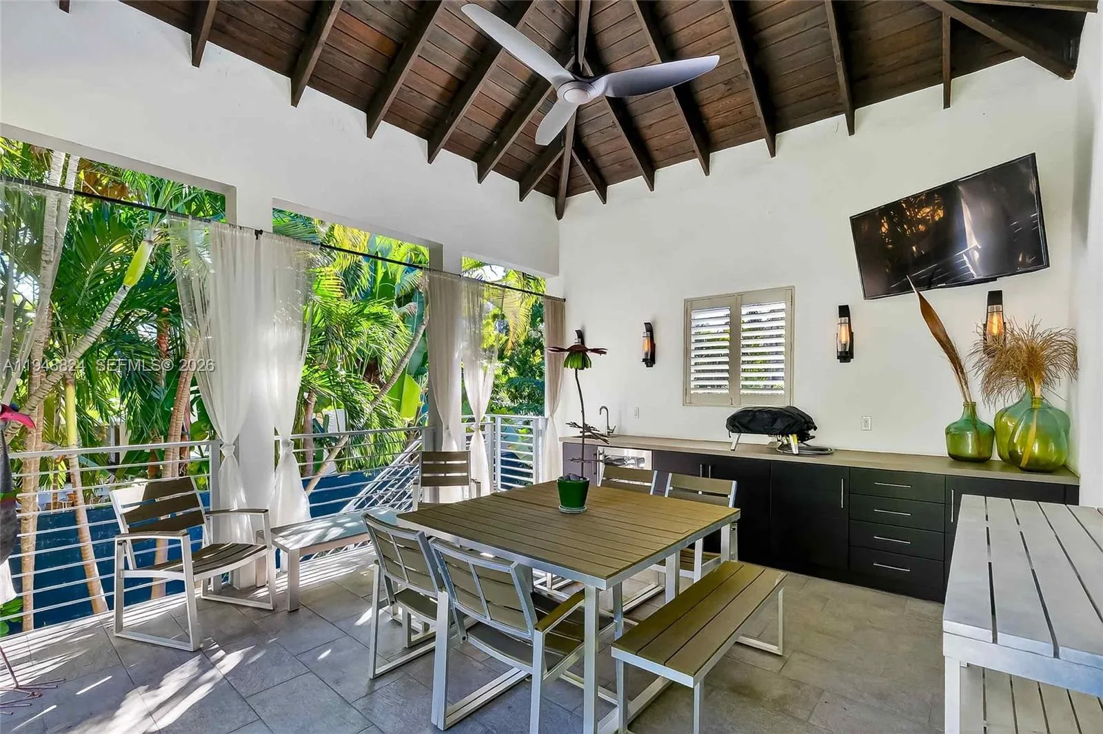 1680 Onaway Dr, Coconut Grove, FL 33133 photo 13