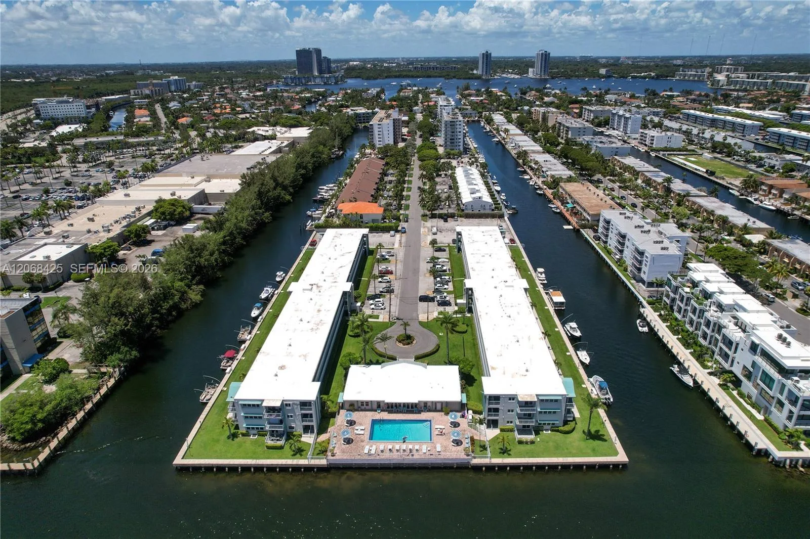 3922 NE 166th St # S303, North Miami Beach, FL 33160 photo 3