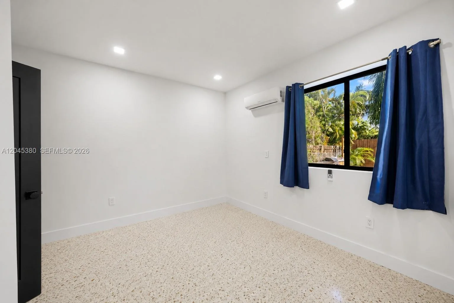 365 Fairway Dr, Miami Beach, FL 33141 photo 5
