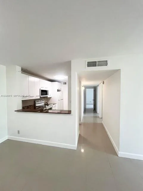 10733 Cleary Blvd # 112, Plantation, FL 33324 photo 3