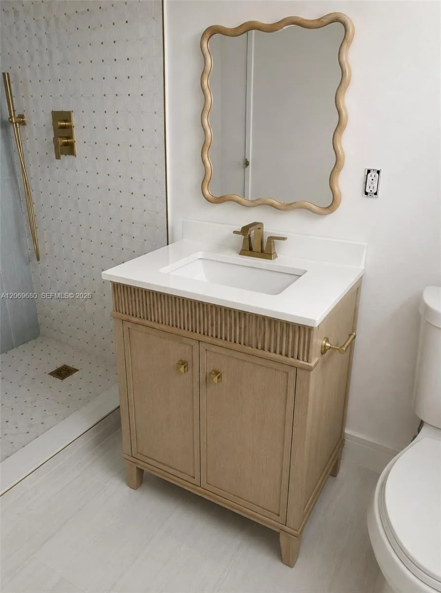 1125 Almeria Ave # Cottage, Coral Gables, FL 33134 photo 4