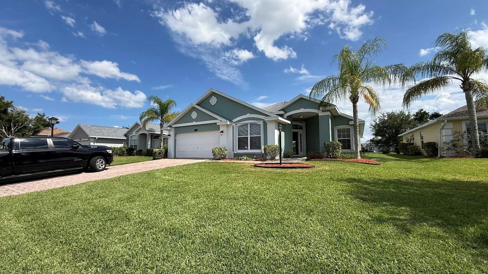 515 S Valencia Cir Circle SW, Vero Beach, FL 32968