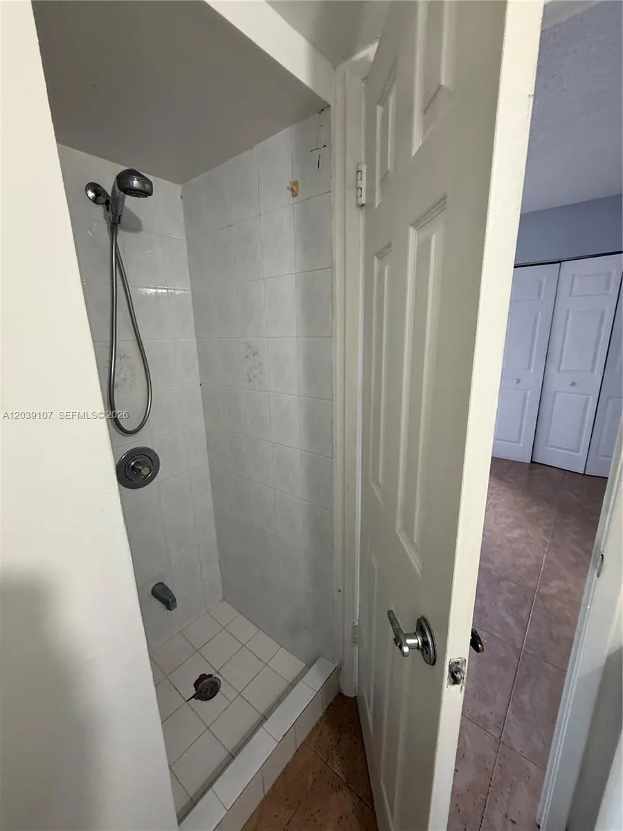 9700 NW 6th Ln # 9700, Miami, FL 33172 photo 11