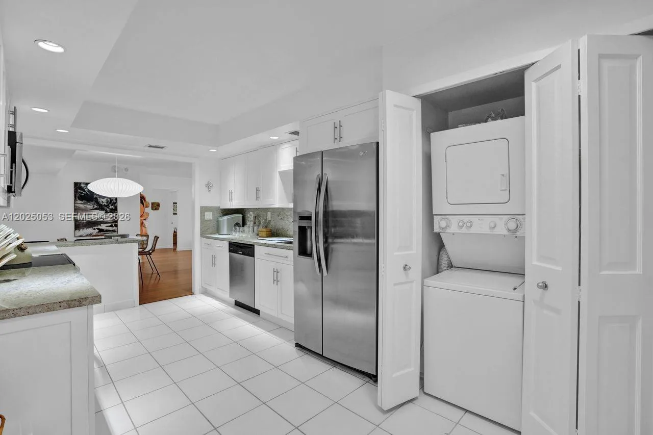 1121 Crandon Blvd # E604, Key Biscayne, FL 33149 photo 11