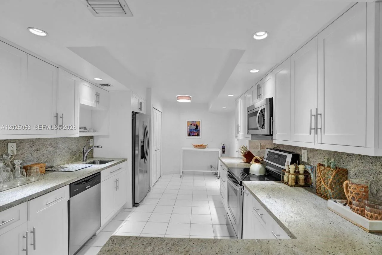 1121 Crandon Blvd # E604, Key Biscayne, FL 33149 photo 8