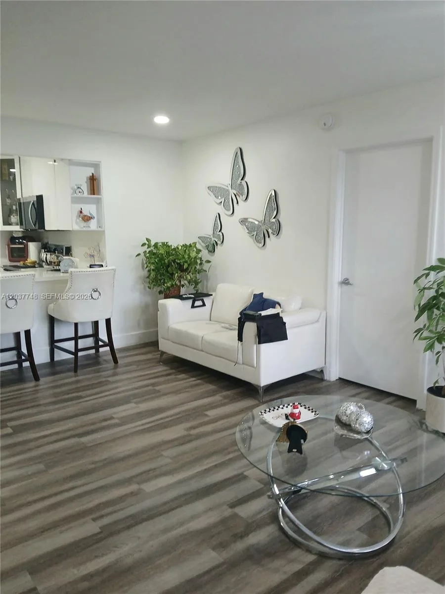 6365 W 27th Ct # 24-8, Hialeah, FL 33016 photo 6