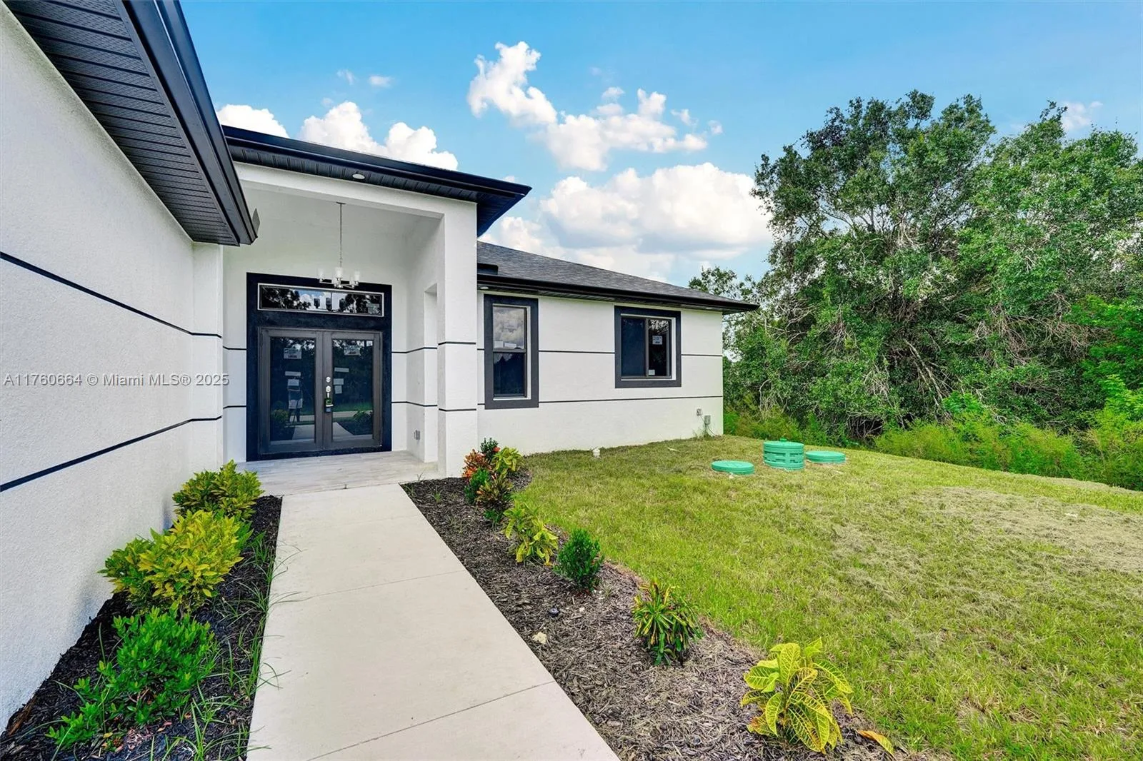 105 E 14th ST, Lehigh Acres, FL 33972 photo 2