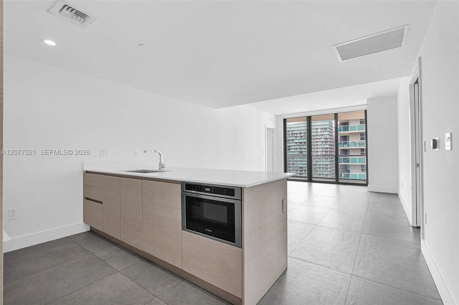 1300 S Miami Ave # 2811, Miami, FL 33130