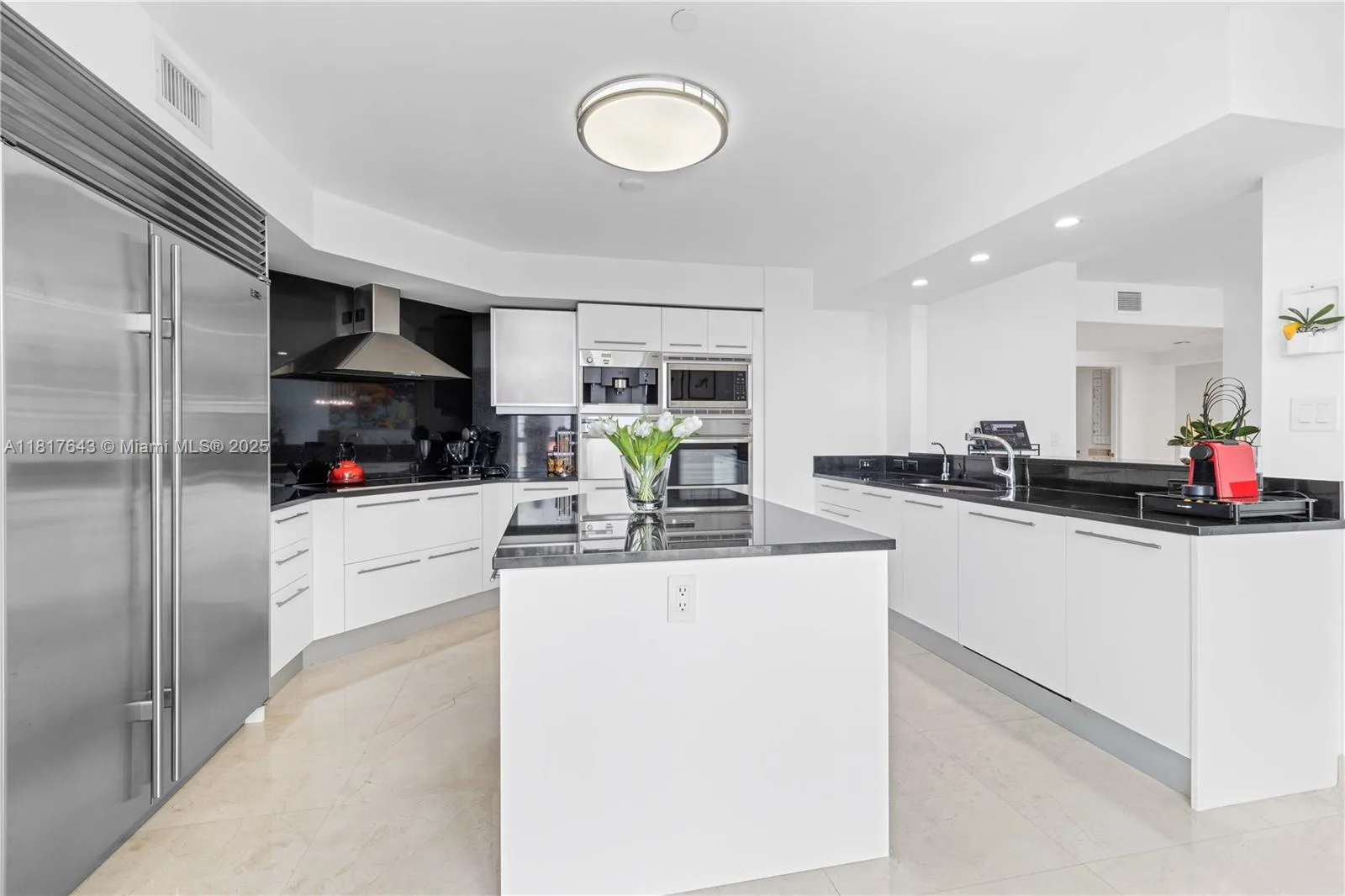1331 Brickell Bay Dr # 4001, Miami, FL 33131 photo 4