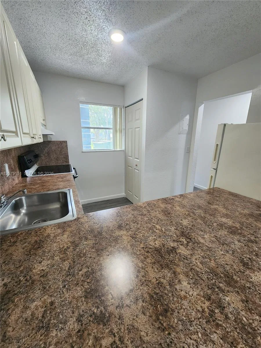 10900 SW 196th St # 104, Cutler Bay, FL 33157 photo 12