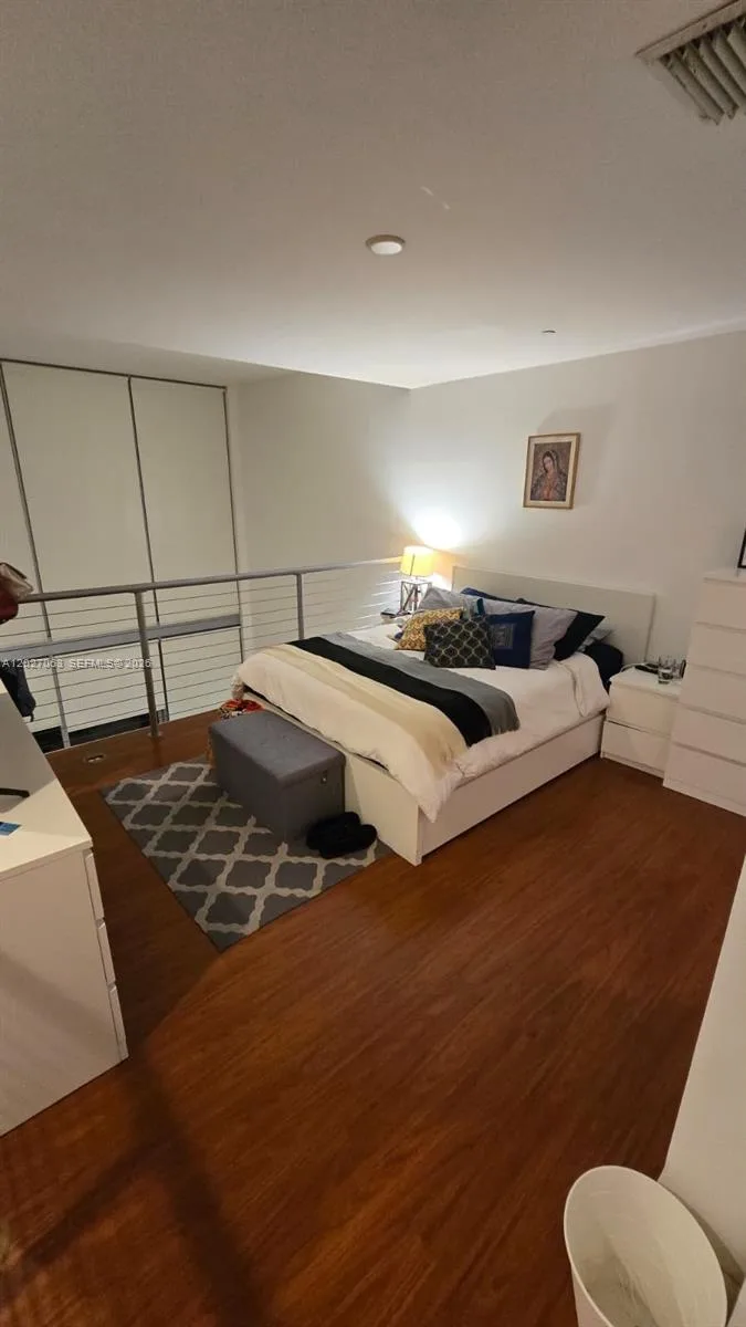 1050 Brickell Ave # 816, Miami, FL 33131 photo 7