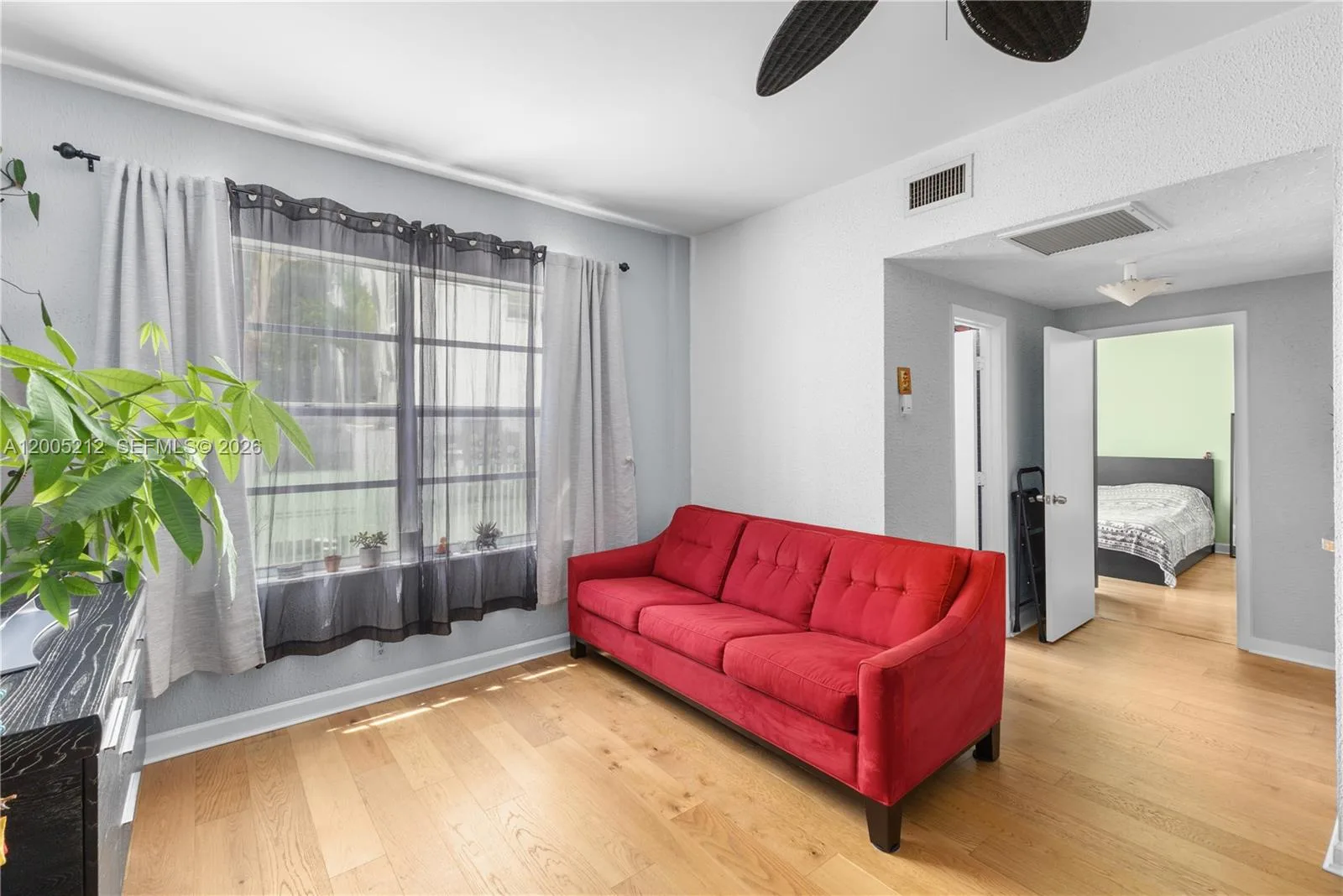 1200 Euclid Ave # 102, Miami Beach, FL 33139 photo 2
