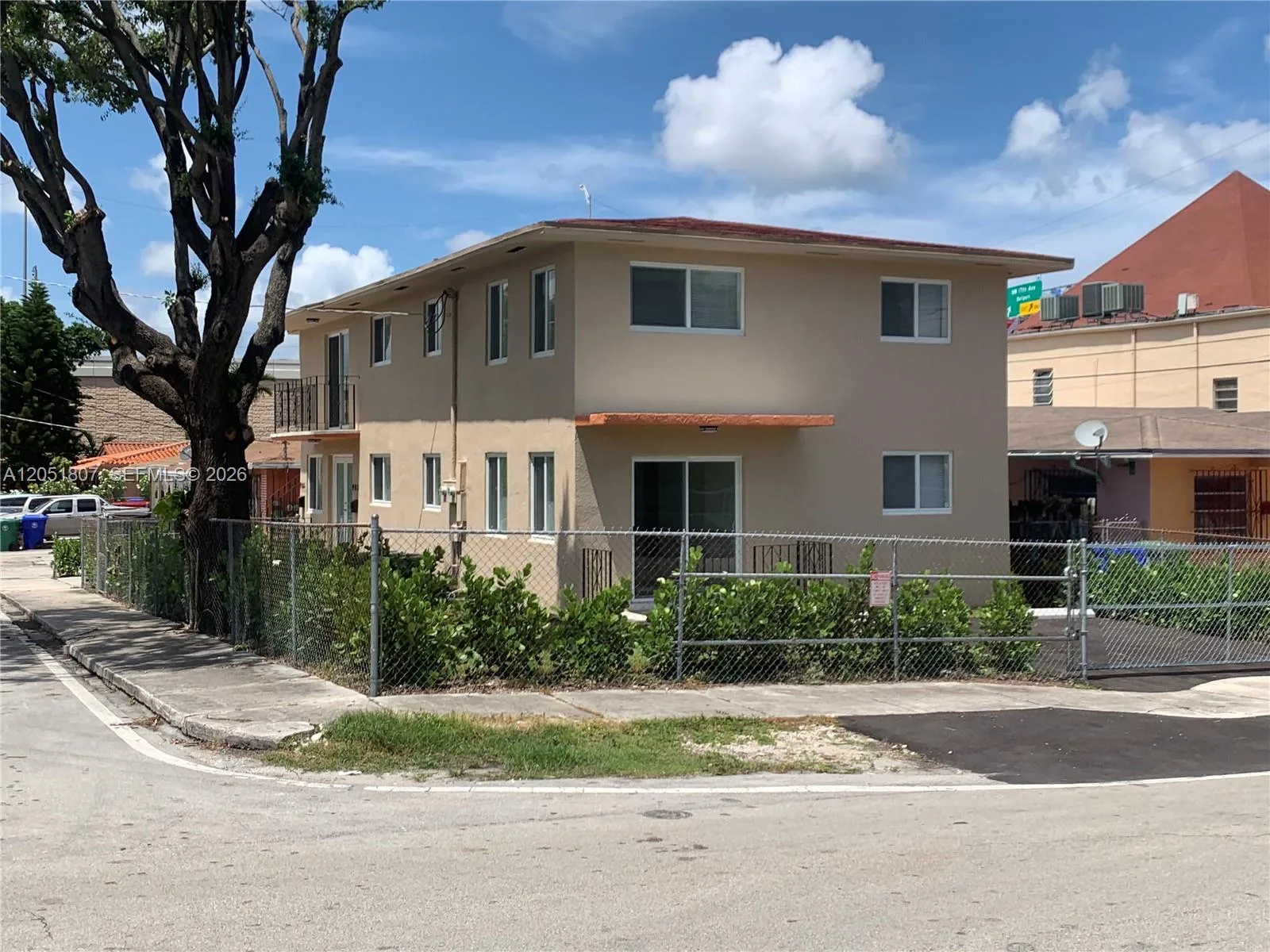 901 NW 22nd Ct # 0, Miami, FL 33125 photo 2