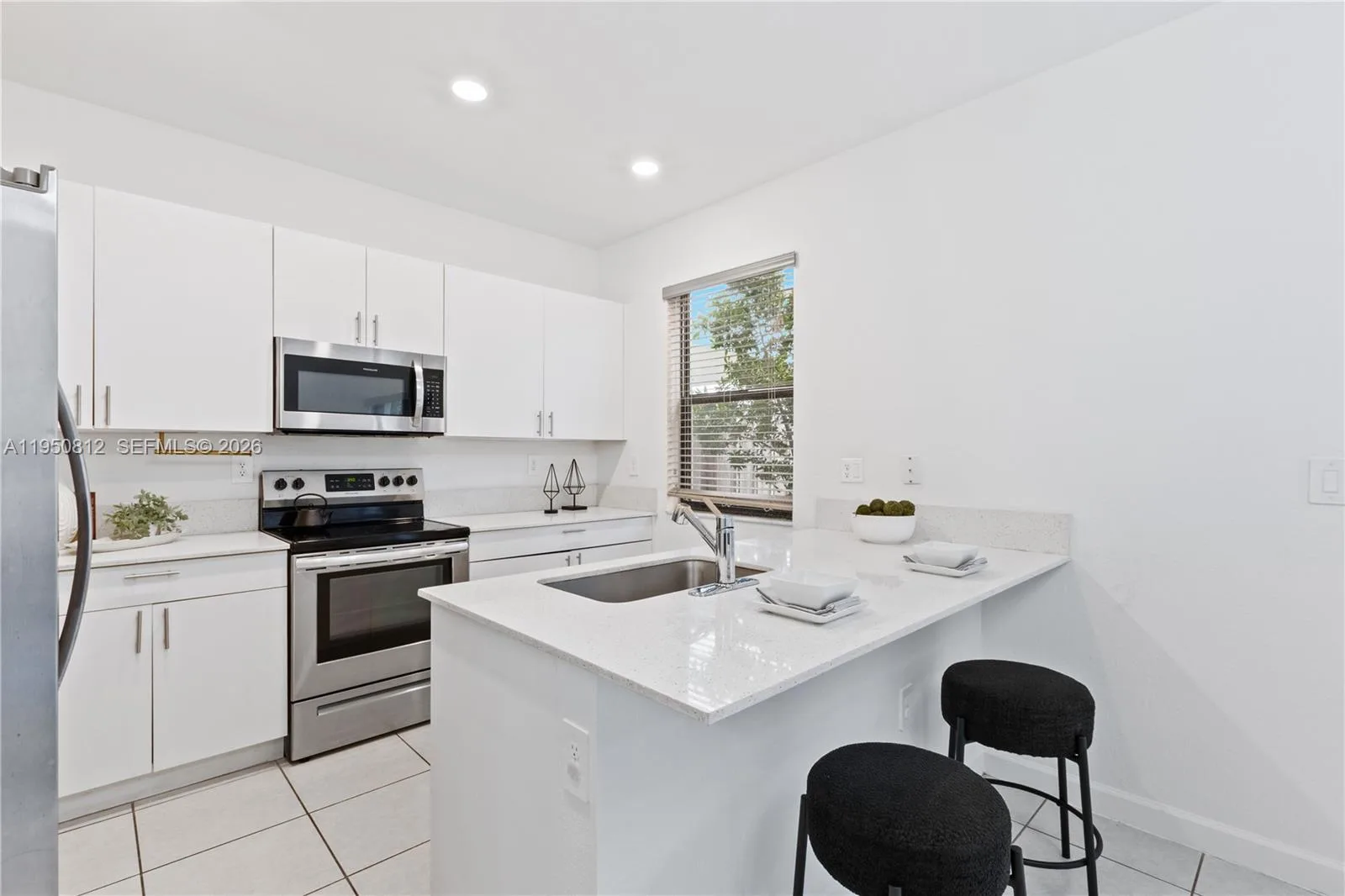 13071 SW 232nd Ln, Miami, FL 33170 photo 5