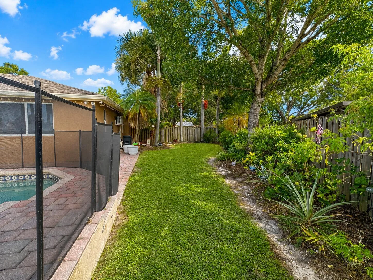 5040 SW 117th Way, Cooper City, FL 33330 photo 3
