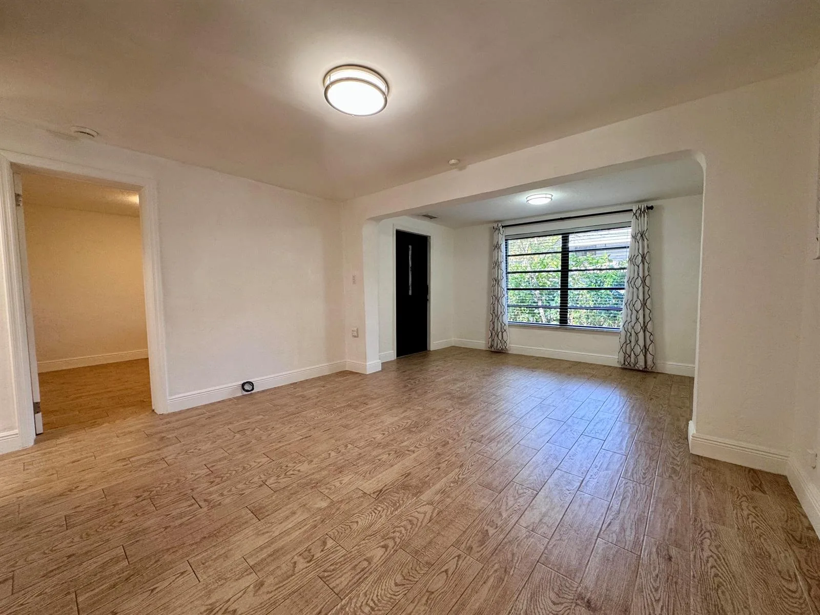 2390 SW 18th Avenue, Fort Lauderdale, FL 33315 photo 3