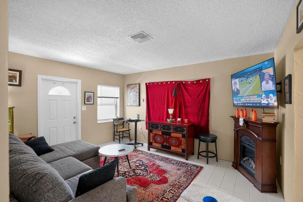 208 SW 2ND Place # 1-2, Dania Beach, FL 33004 photo 11