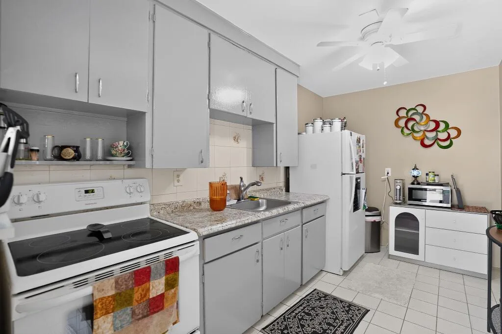 208 SW 2ND Place # 1-2, Dania Beach, FL 33004 photo 12