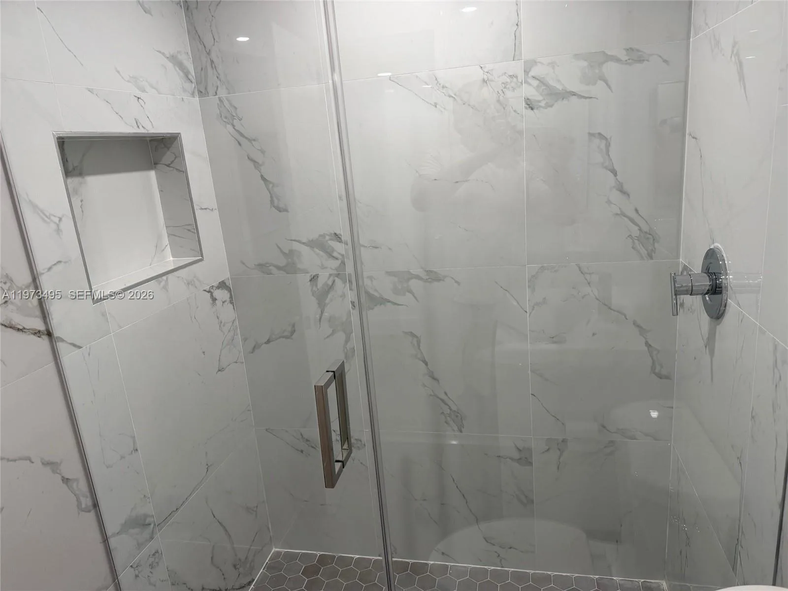 926 Michigan Ave # 12, Miami Beach, FL 33139 photo 10