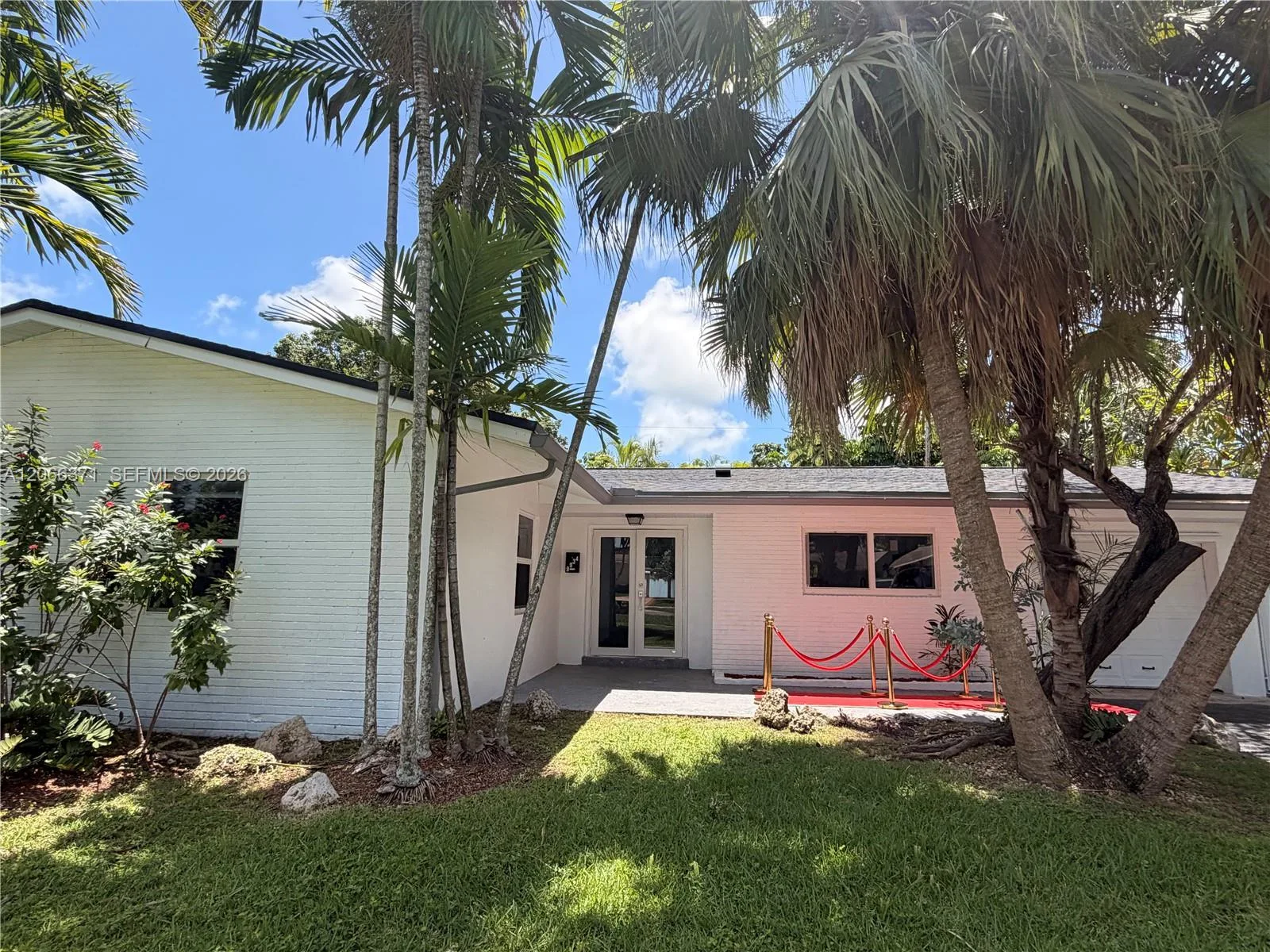 9934 SW 195th St, Cutler Bay, FL 33157 photo 2