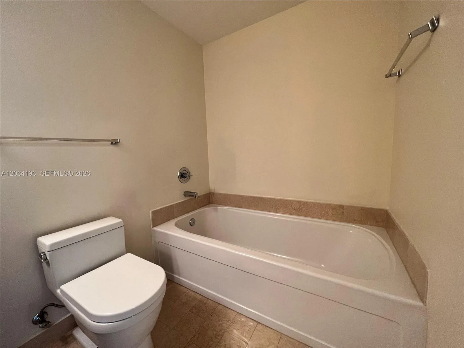 79 SW 12th St # 2502-S, Miami, FL 33130 photo 9
